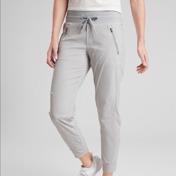 Athleta Pants - Athleta Synthetic Trekkie North Joggers Gray Sz 6